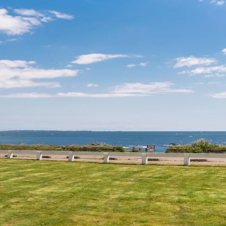 Les Trois Iles-6 By Interhome